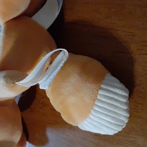 Dr. Brown's squirrel plush with hook and loop attachments on paws - Picture 4 of 7